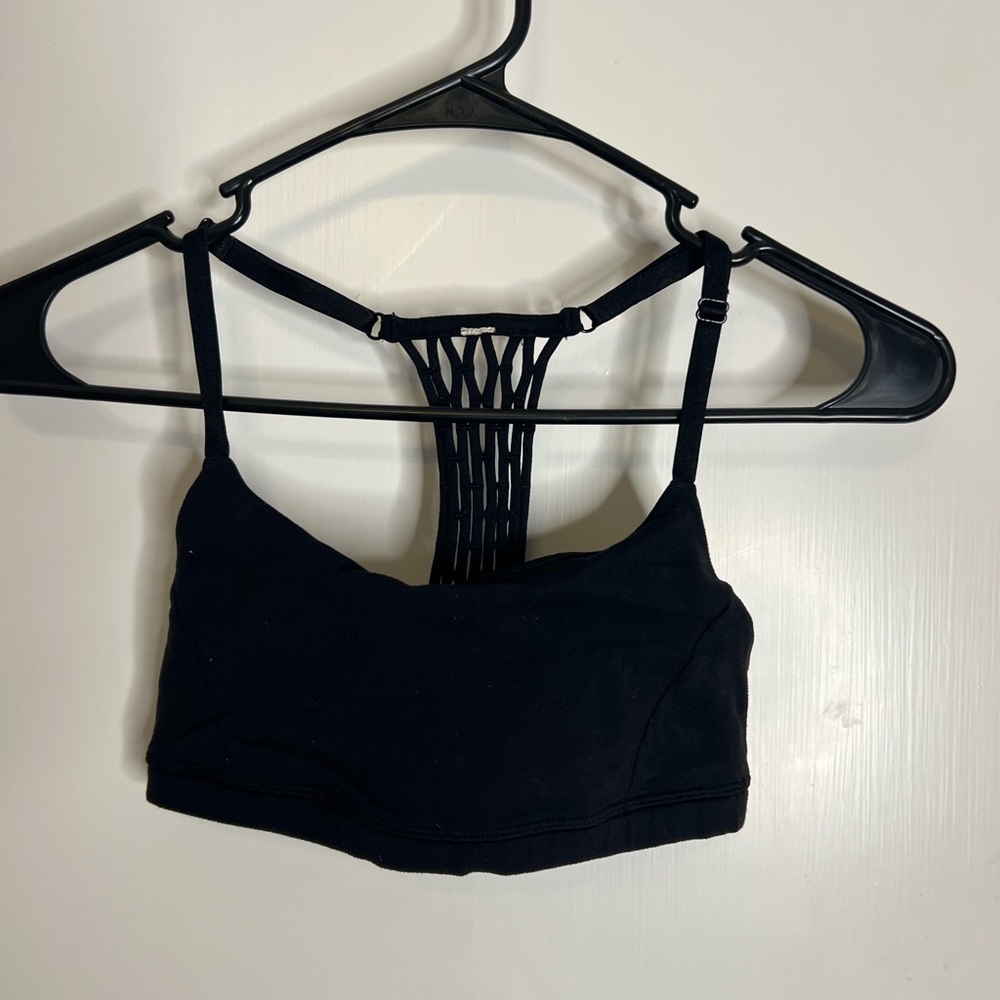 Sports bra